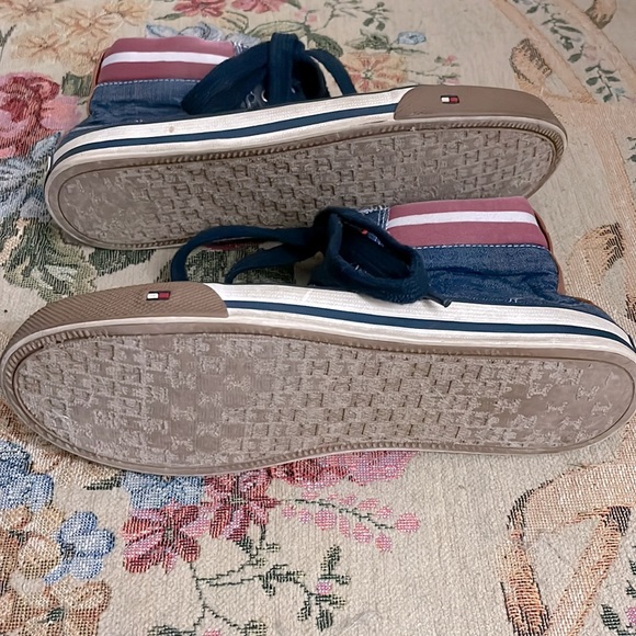 Tommy Hilfiger Hightops - Picture 5 of 8